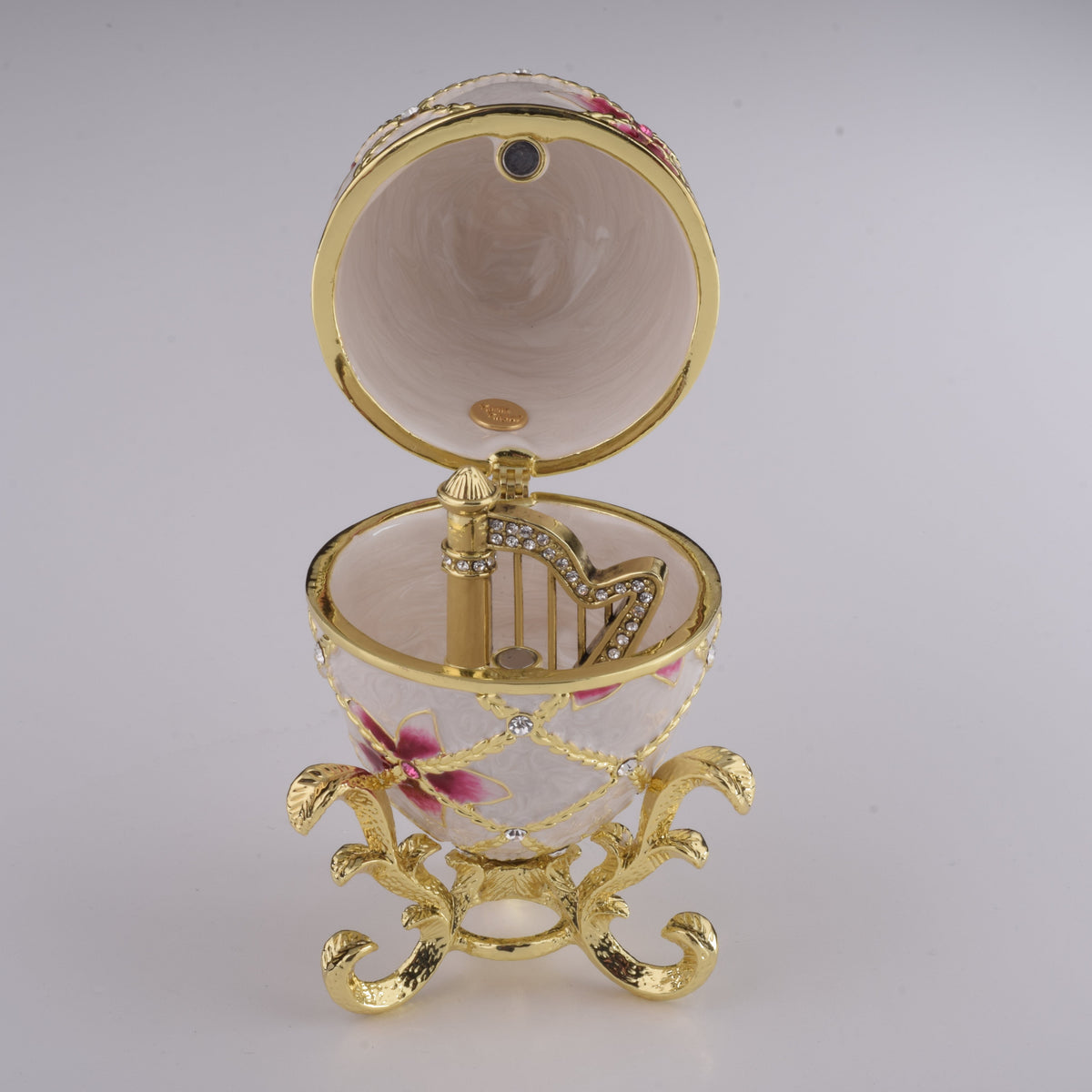 Keren Kopal White Egg with Flowers & Harp