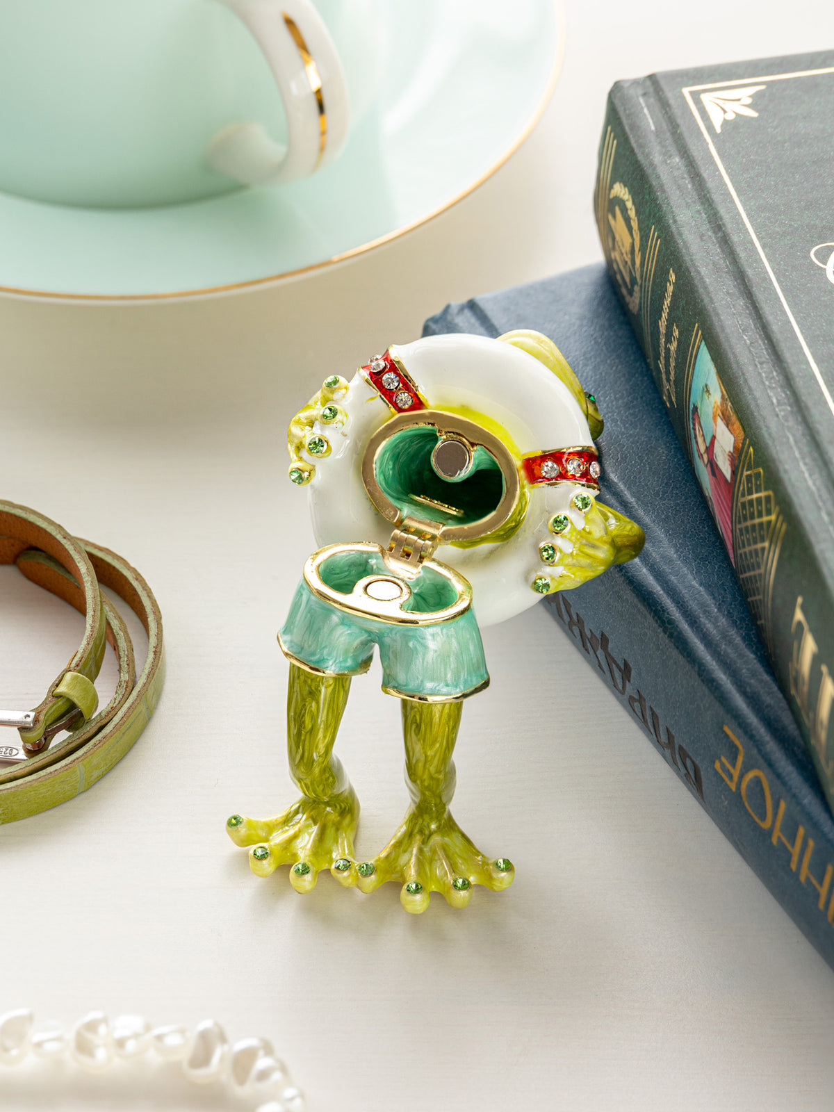 Keren Kopal Green Frog in Swim Trunks Trinket Box