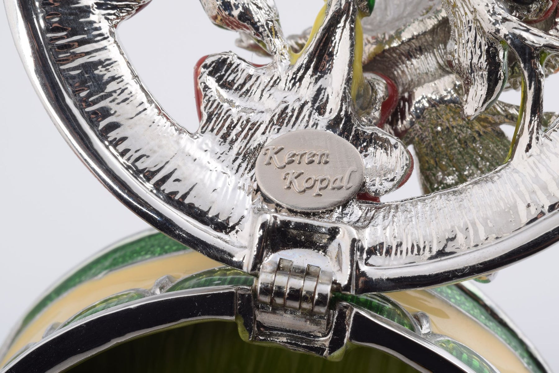 Keren Kopal Bee on Flowers Box