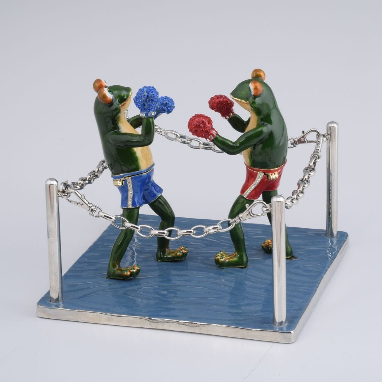 Keren Kopal Boxing Frogs