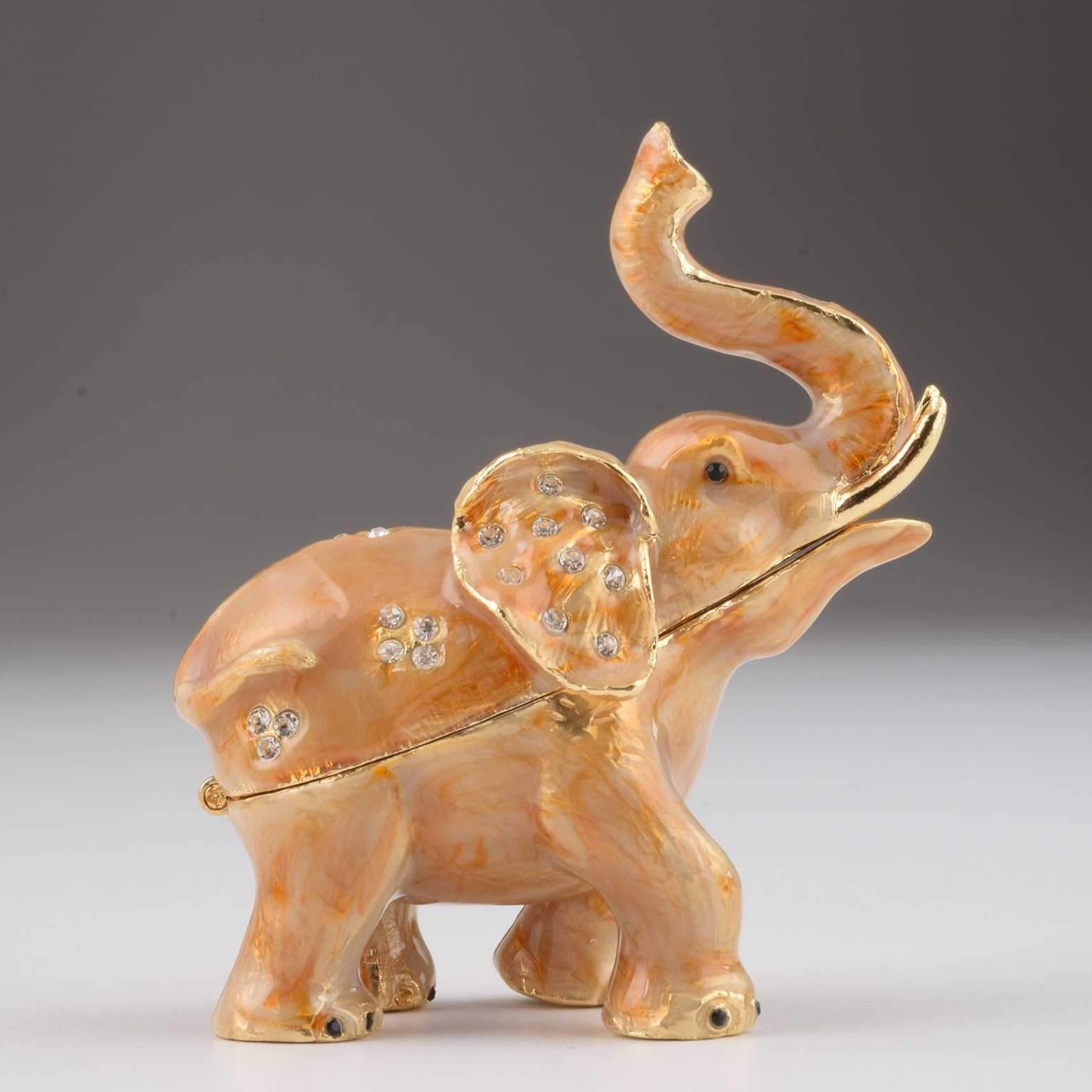 Keren Kopal Cheering Elephant