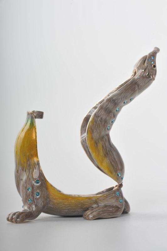 Keren Kopal Circus Sea Lion