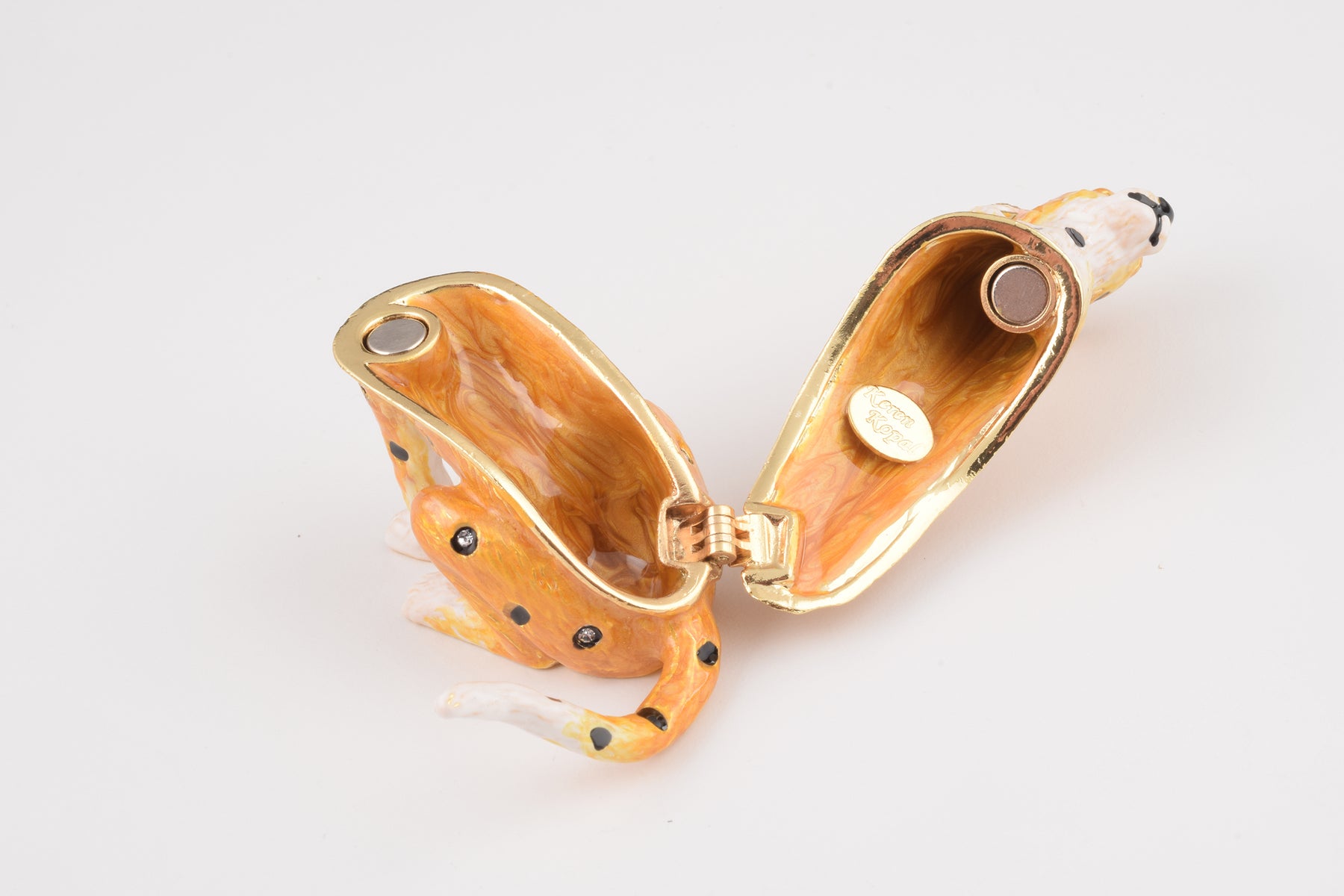 Keren Kopal Brown Lioness