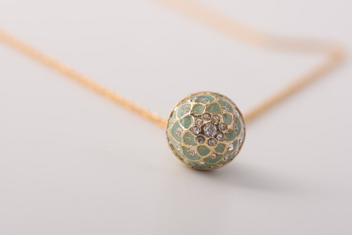 Keren Kopal Mint Egg Pendant Necklace
