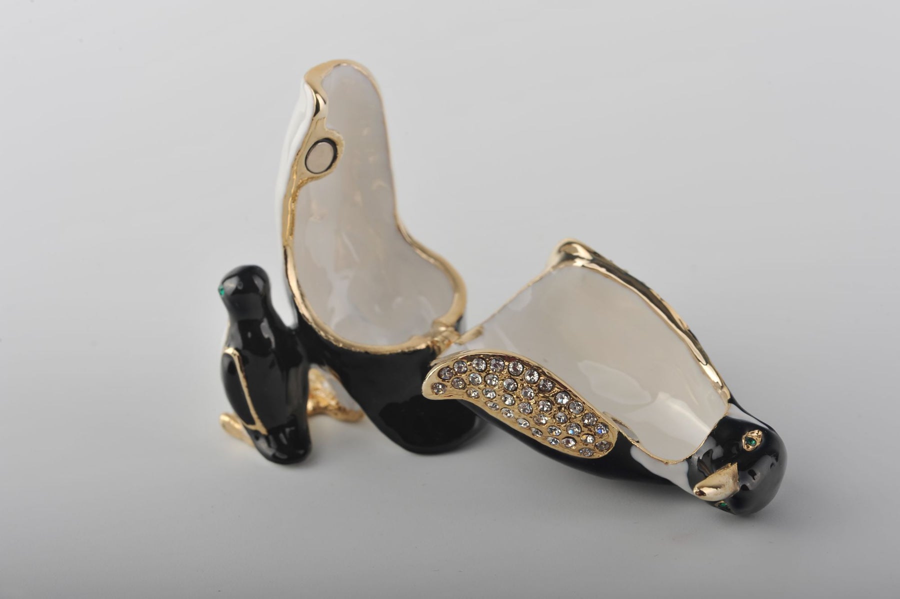 Keren Kopal Penguins Trinket Box