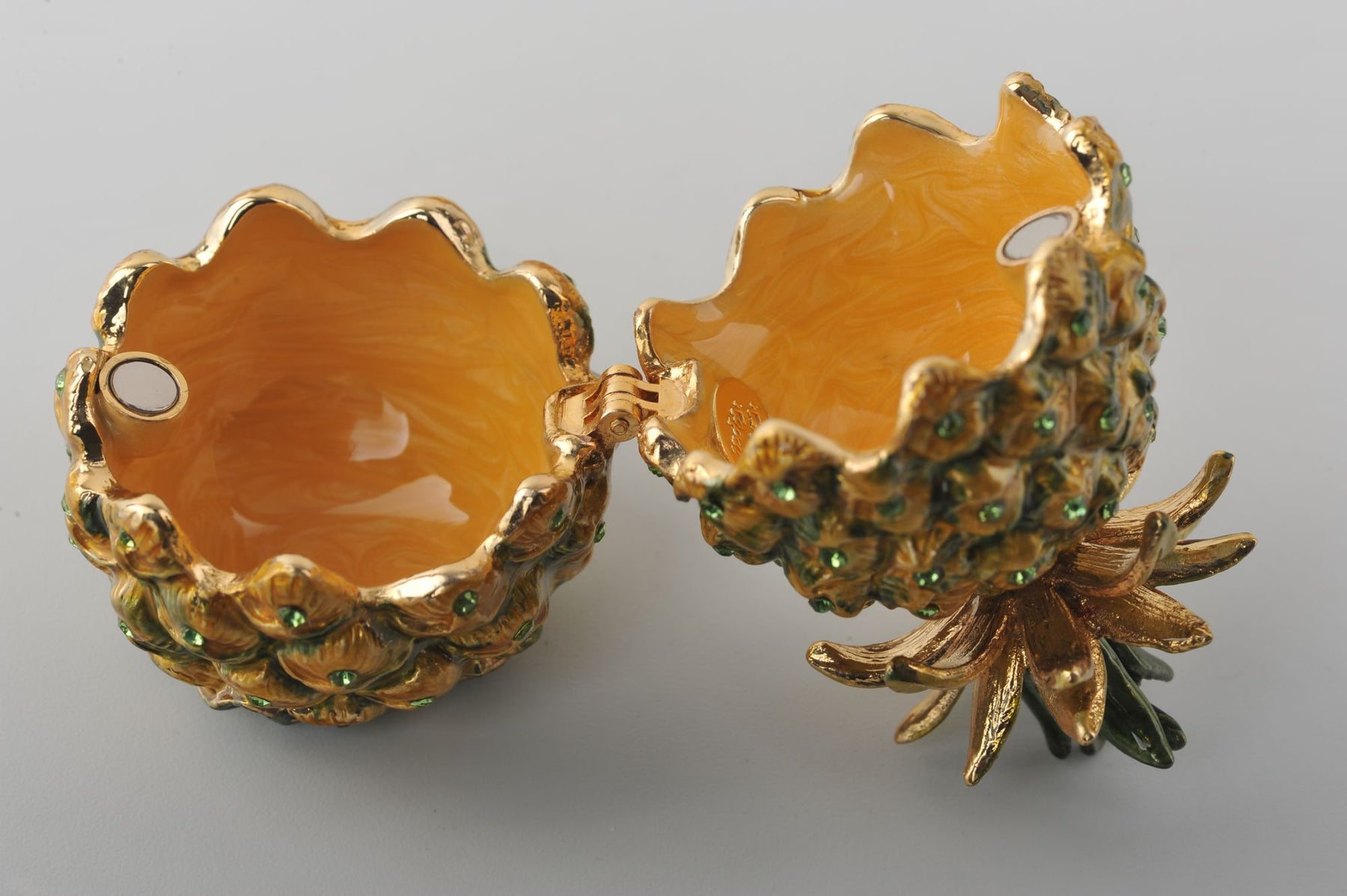 Keren Kopal Pineapple Trinket Box