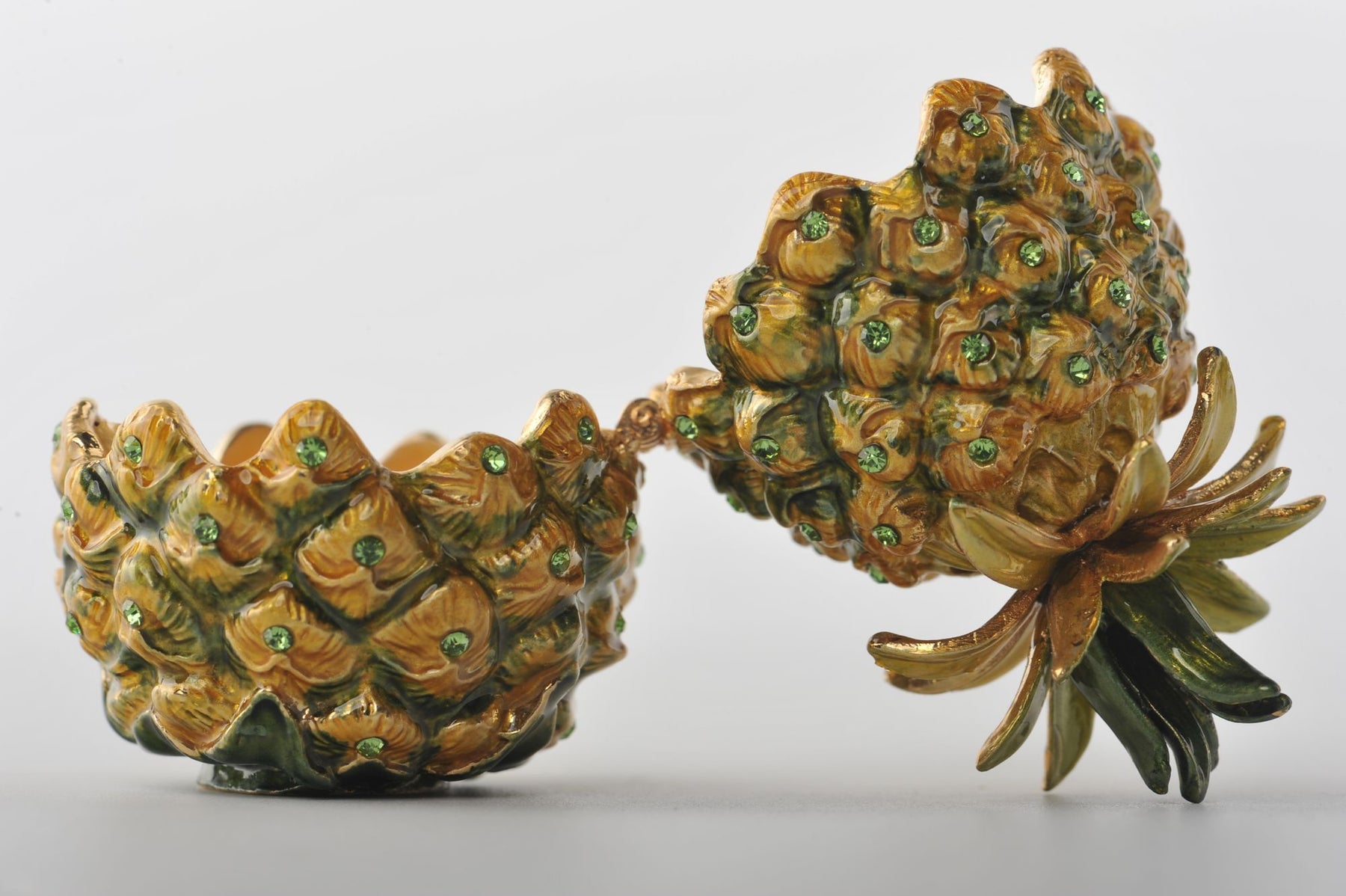 Keren Kopal Pineapple Trinket Box