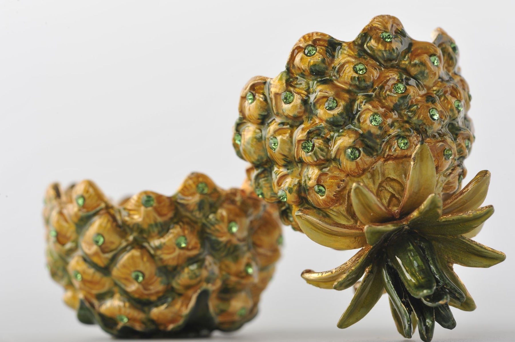 Keren Kopal Pineapple Trinket Box