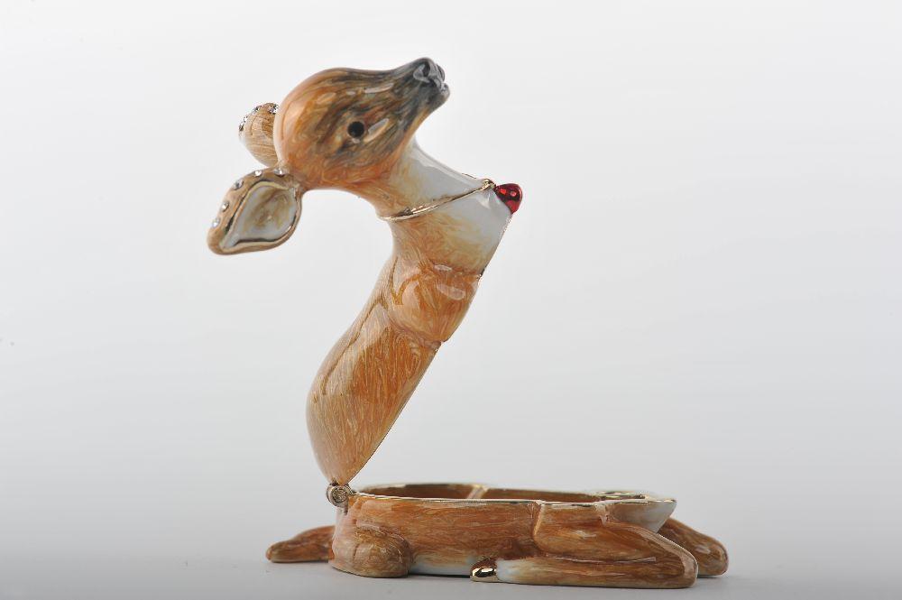 Keren Kopal Sitting Bambi