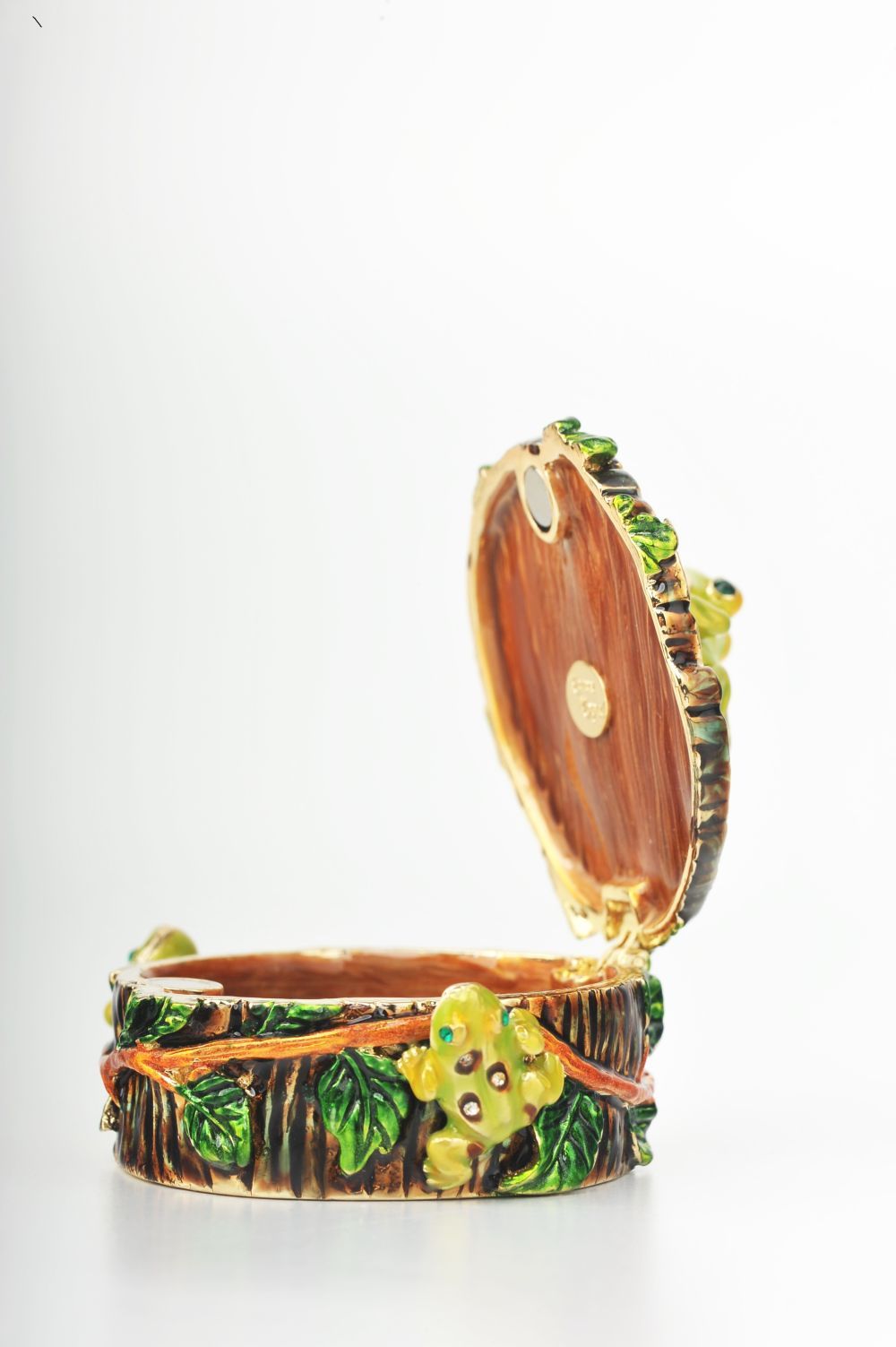 Keren Kopal Three Frogs on Tree Trunk