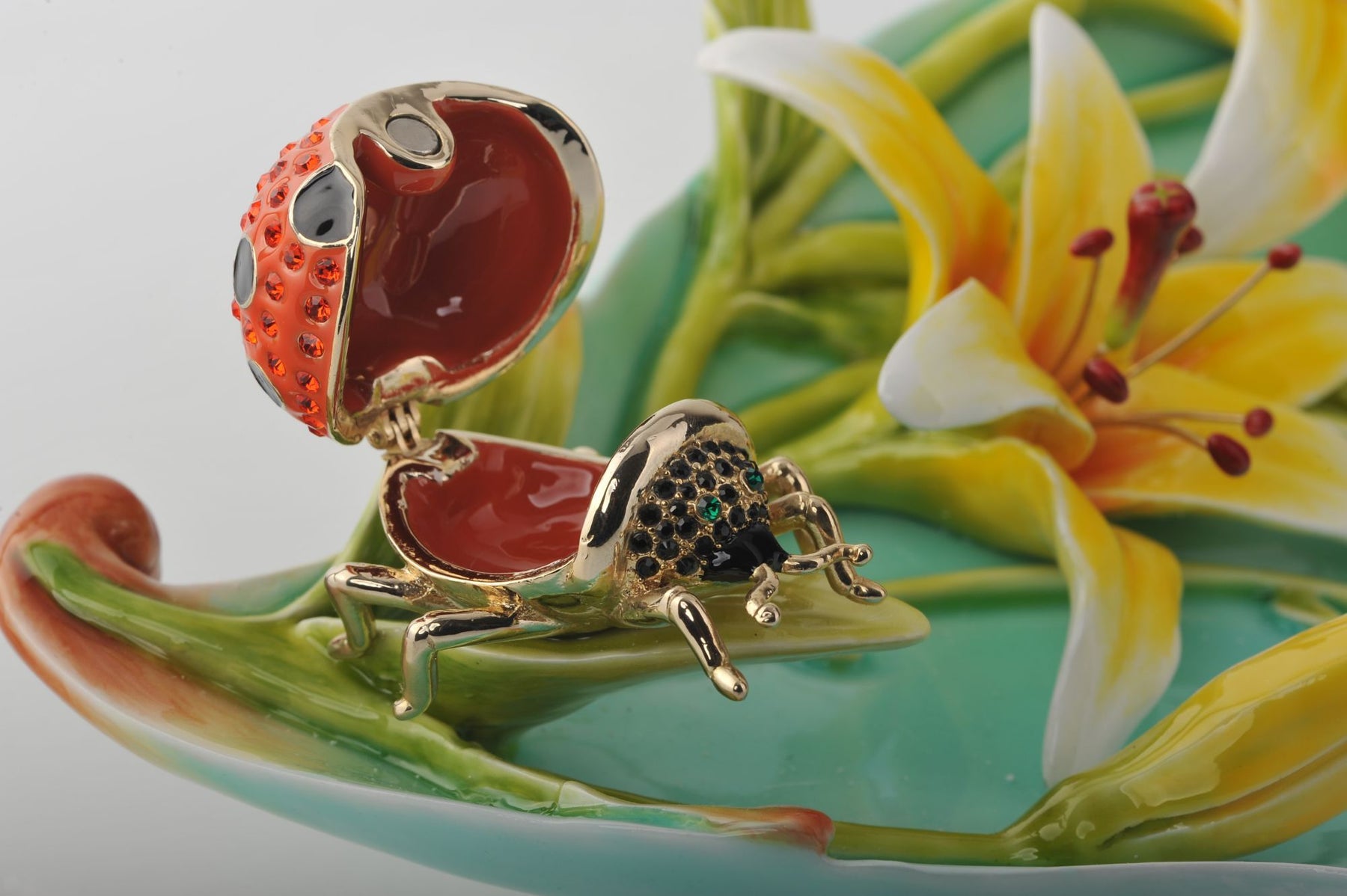 Keren Kopal Trinket Plate with Ladybug