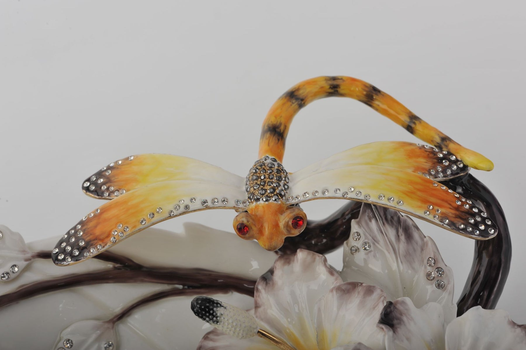 Keren Kopal White Trinket Plate