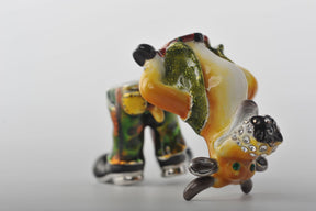 Keren Kopal Standing Bull with Green Pants