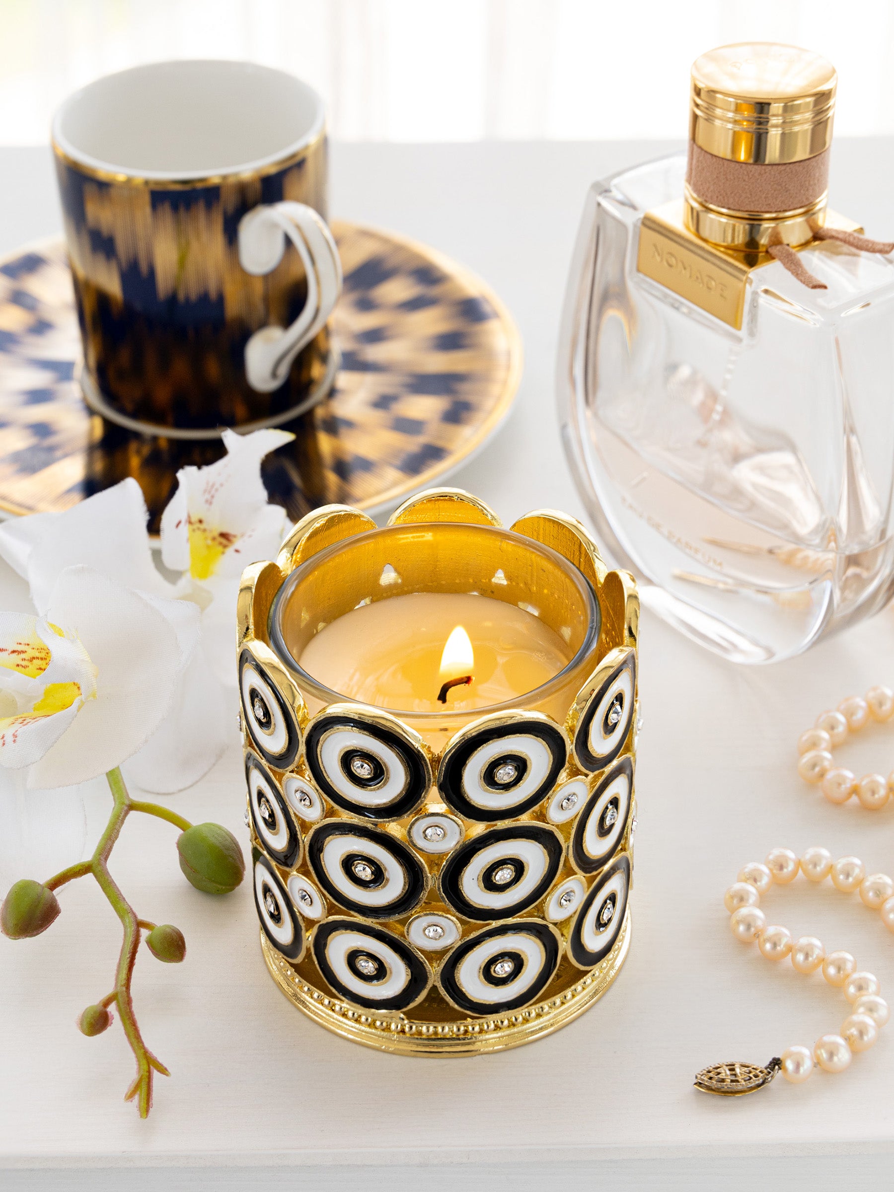 Keren Kopal Golden Decorated Candle Holder with Circles Pattern