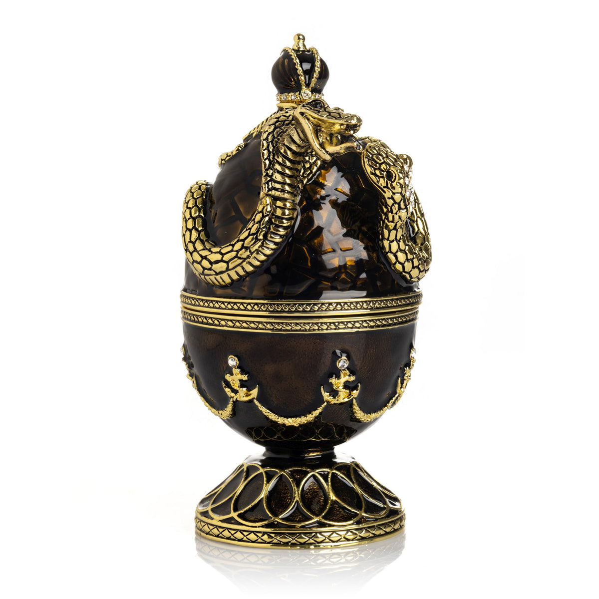 Oeuf de Fabergé noir avec dragon