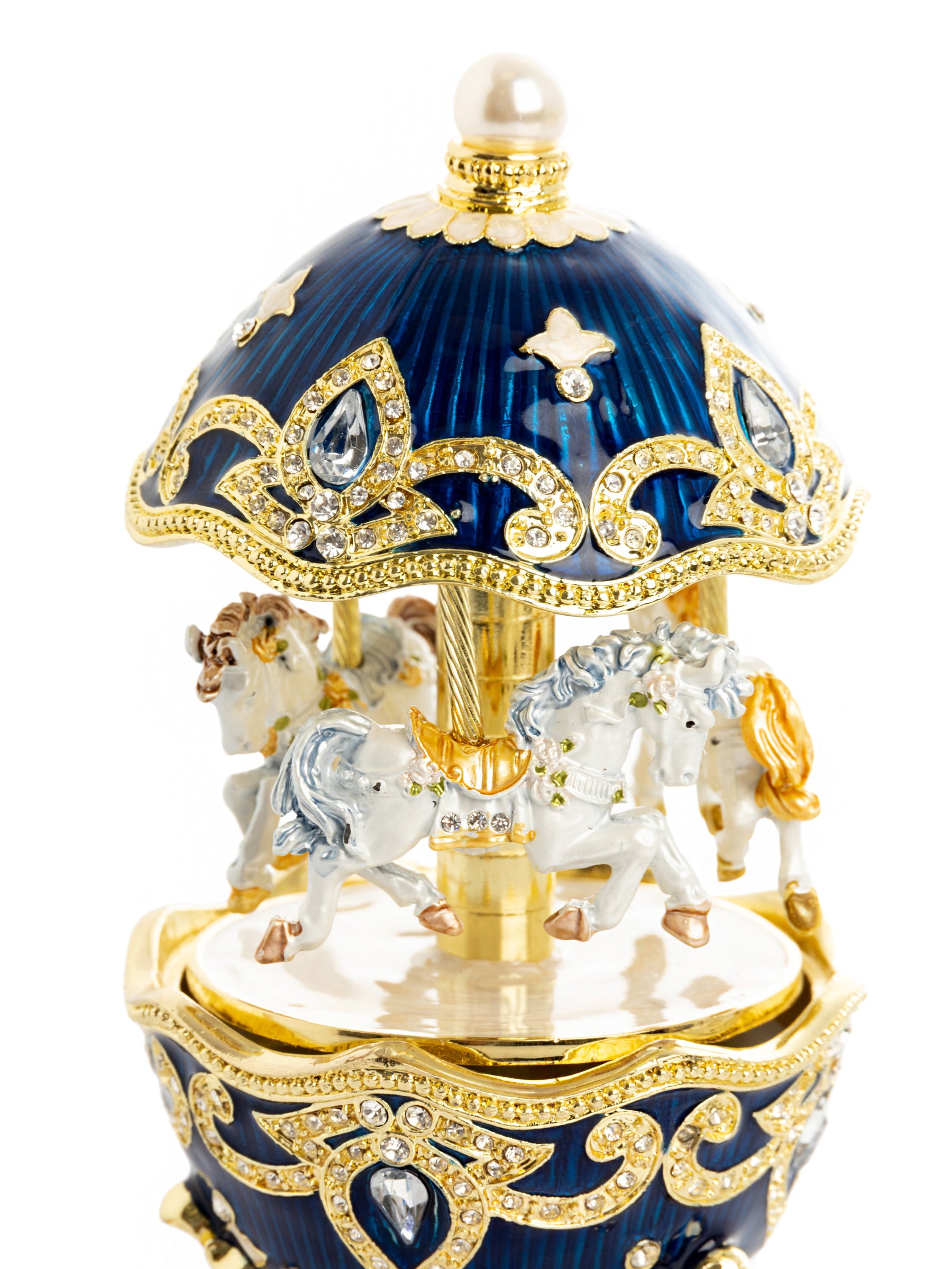 Blaues Faberge-Ei mit Pferdekarussell zum Aufziehen