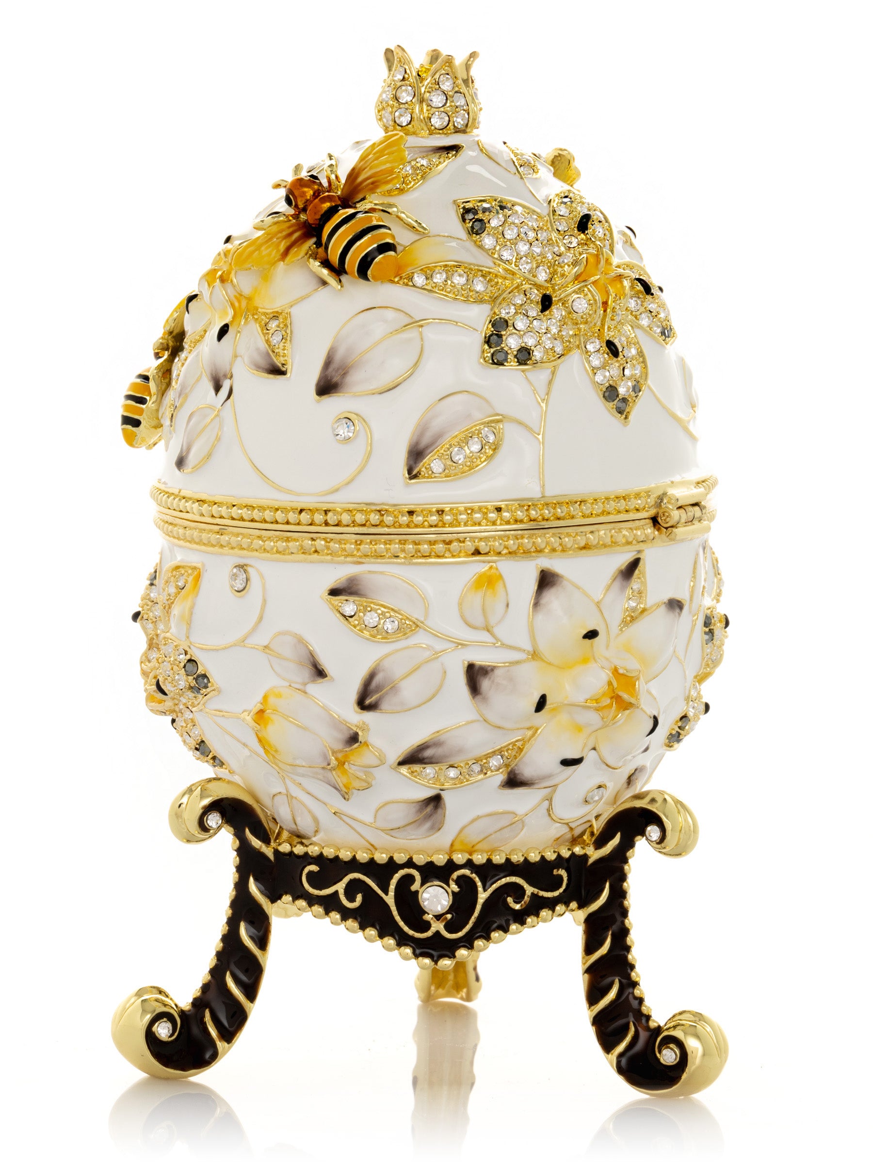 Oeuf de Fabergé blanc avec abeilles et fleurs