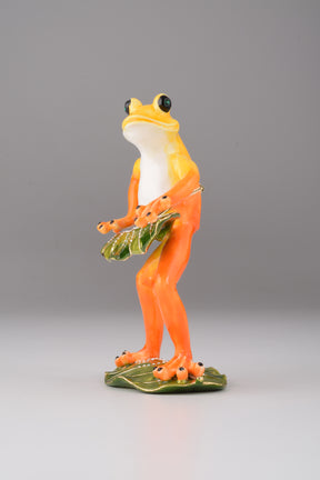 Keren Kopal Frog Playing on Keyboards