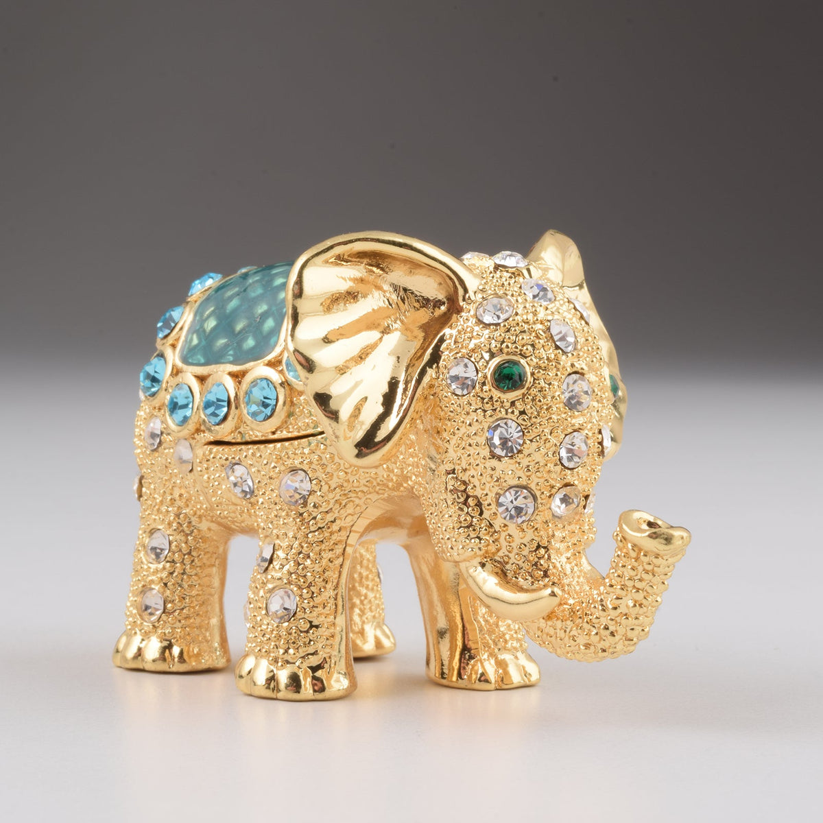 Éléphant d'or