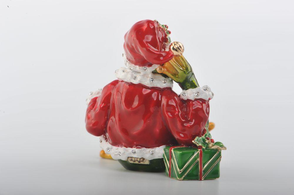 Christmas Frog with Presents  Keren Kopal