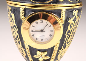 Oeuf de Fabergé noir avec horloge