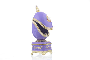 Oeuf de Fabergé bleu avec perle
