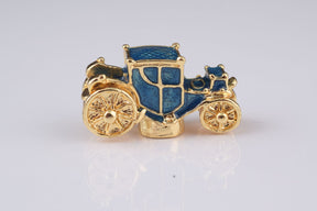 Oeuf de Fabergé bleu avec voiture à l'intérieur